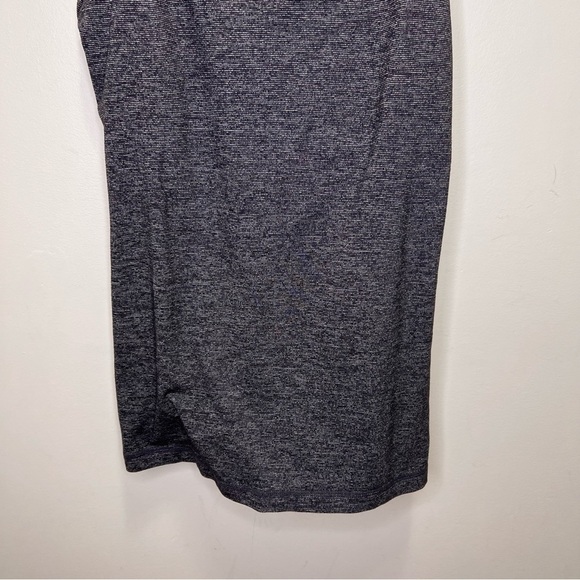 Lululemon Tank Top Power Y Yoga Leisure Running Stripe Size 10 Activewear - Picture 9 of 9